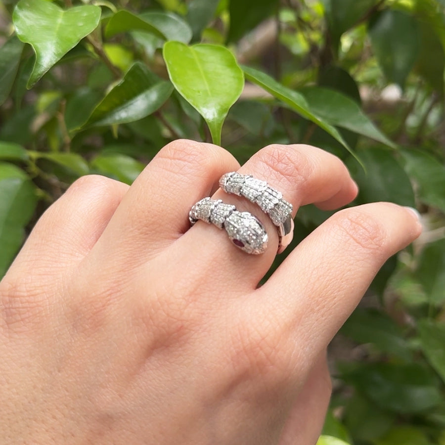 Sinuous Diamond Ring